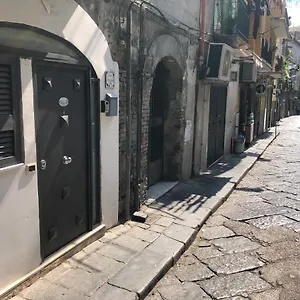 napoli-paradise.hotels-amalfi.com/